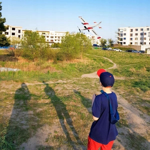 Samolot na pilota piankowy Cessna 182 RC FX-801