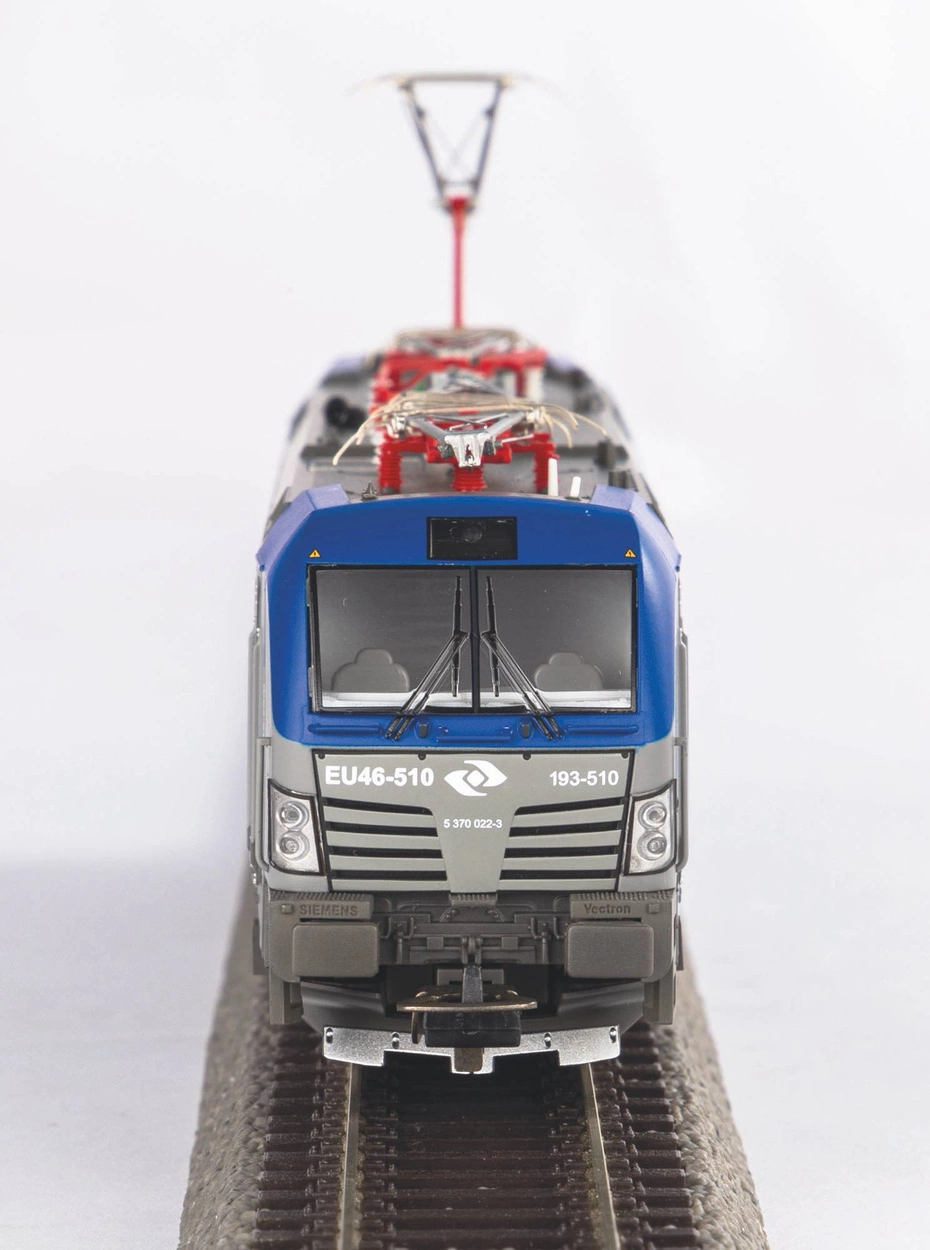 Elektrowóz EU46 Vectron PKP Cargo - Piko 59593