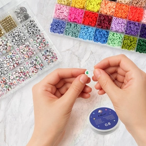 Koraliki Płaskie do Robienia Bransoletek Biżuterii Literki Zestaw