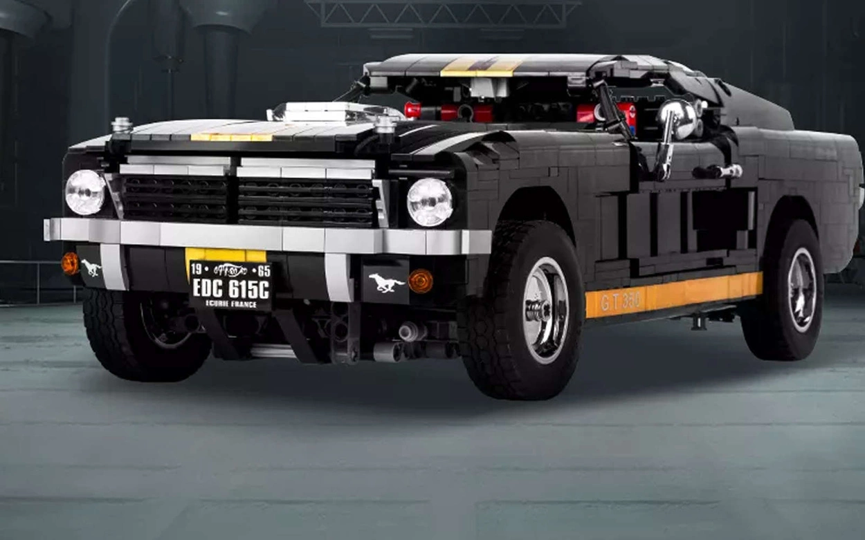 Klocki Technic Ford Mustang Shelby GT 350H