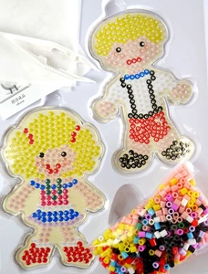 Koraliki do prasowania + 2 szablony dzieci pinceta