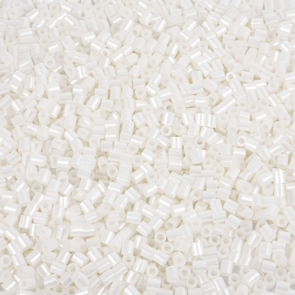 Koraliki do prasowania 2000 PERŁOWE (LA.W04)