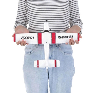 Samolot na pilota piankowy Cessna 182 RC FX-801