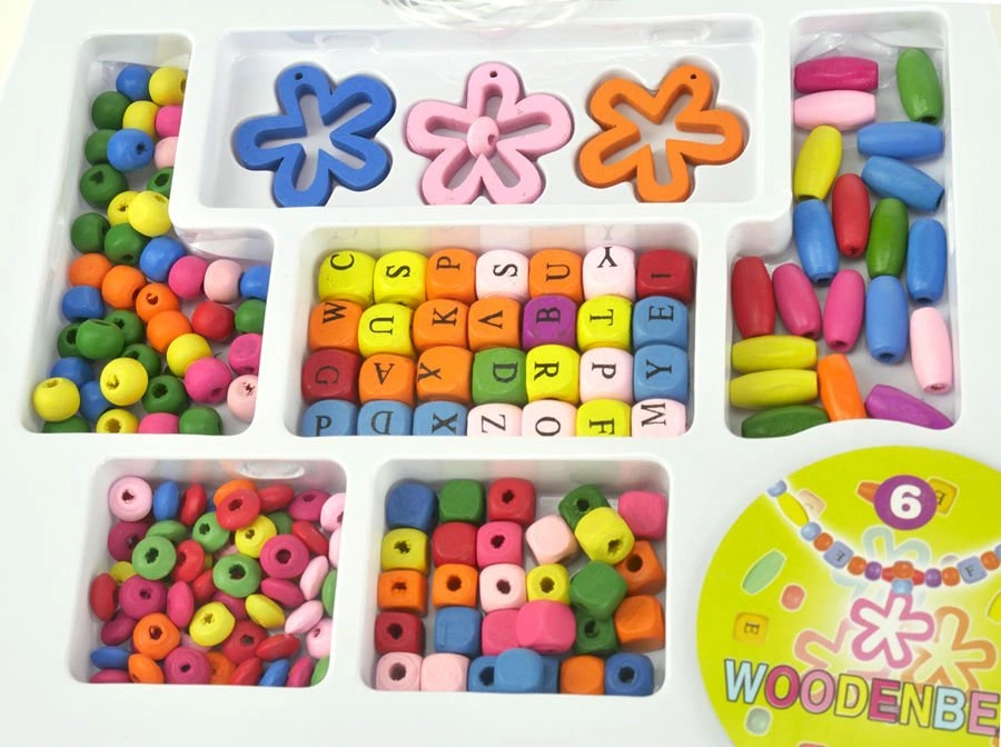 Zestaw drewnianych koralików bransoletki kwiatki