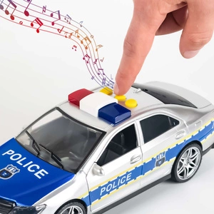Auto Policyjne Srebrne Police Car Toystar 666-22Q w skali 1:14