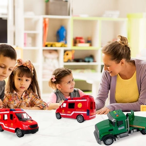 Ambulans ze ŚWIATŁEM i DŹWIĘKIEM Karetka Pogotowia Samochód z NAPĘDEM