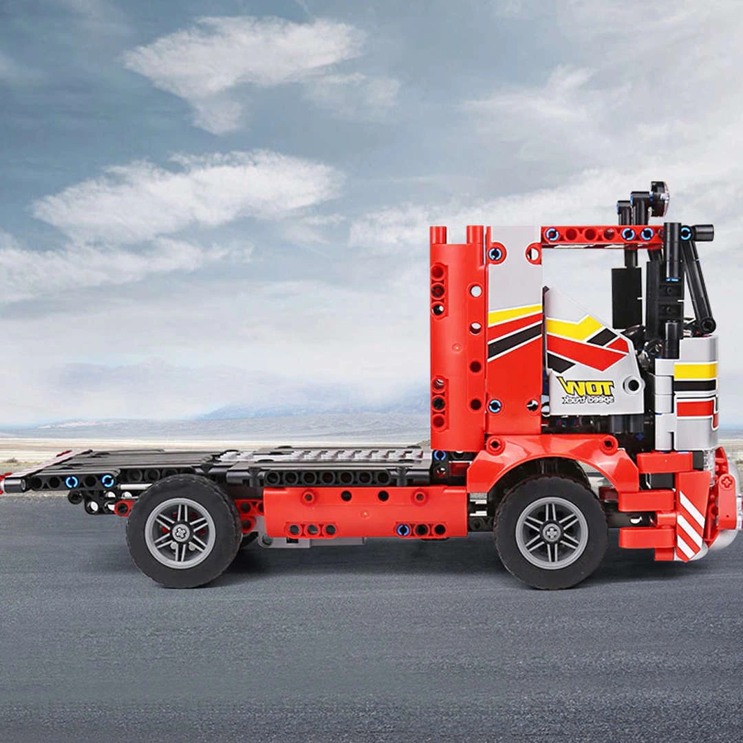 Klocki Technic Sterowana Ciężarówka TIR 577 ele