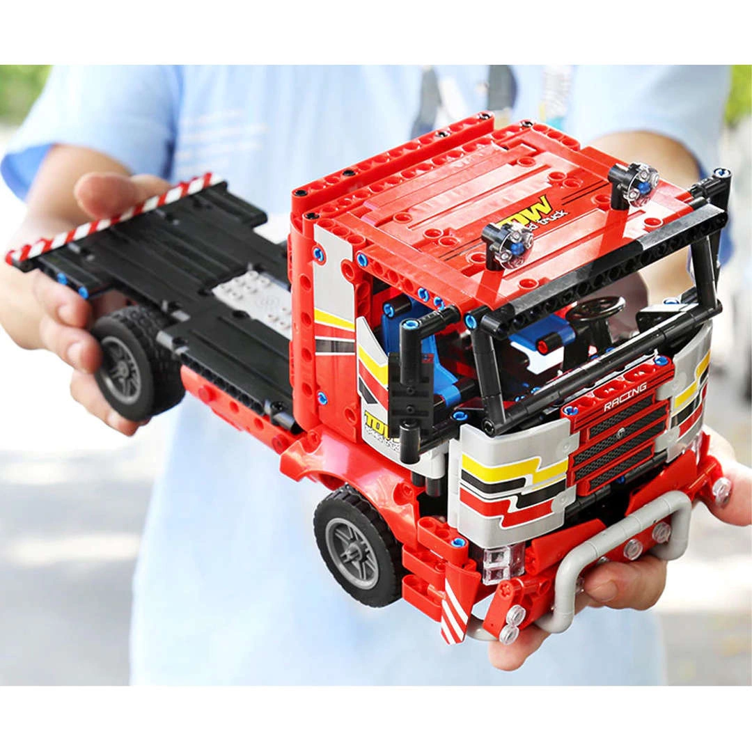 Klocki Technic Sterowana Ciężarówka TIR 577 ele
