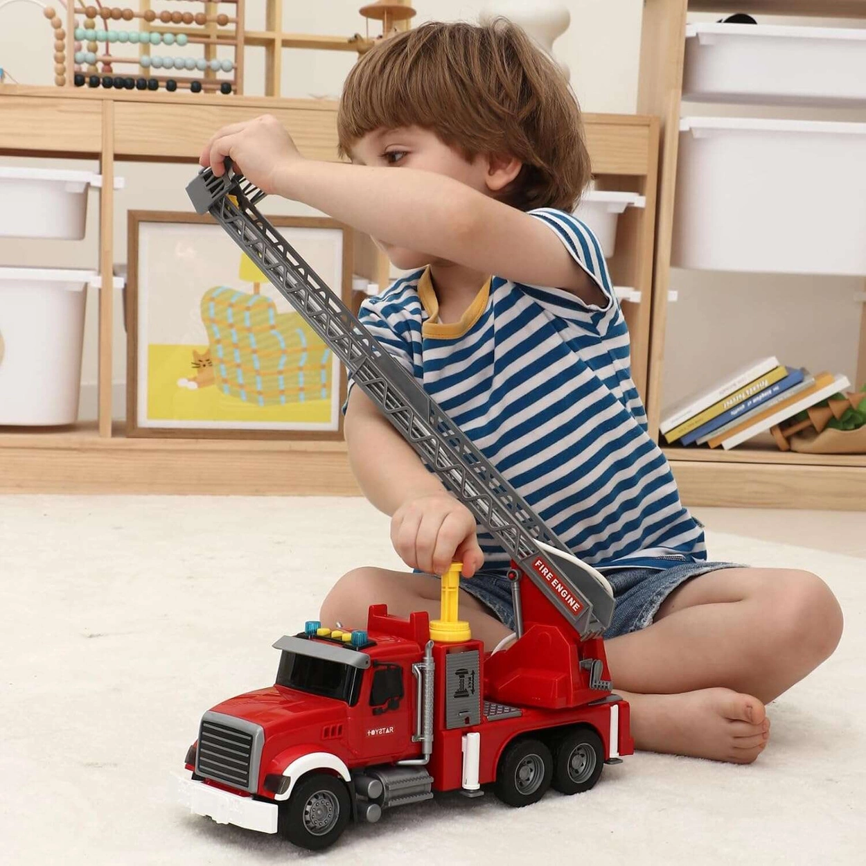 Wóz Strażacki dla Dzieci z Efektami w Skali 1:12